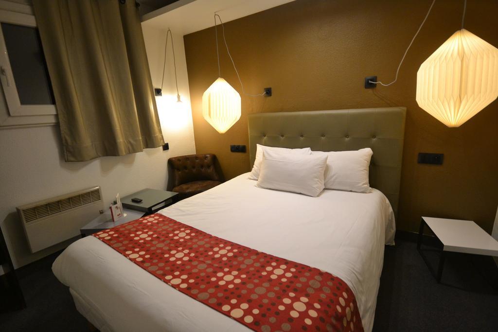 Brit Hotel - Montsoult La Croix Verte Baillet-en-France Екстериор снимка